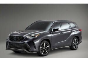 2021_Toyota_Highlander_1